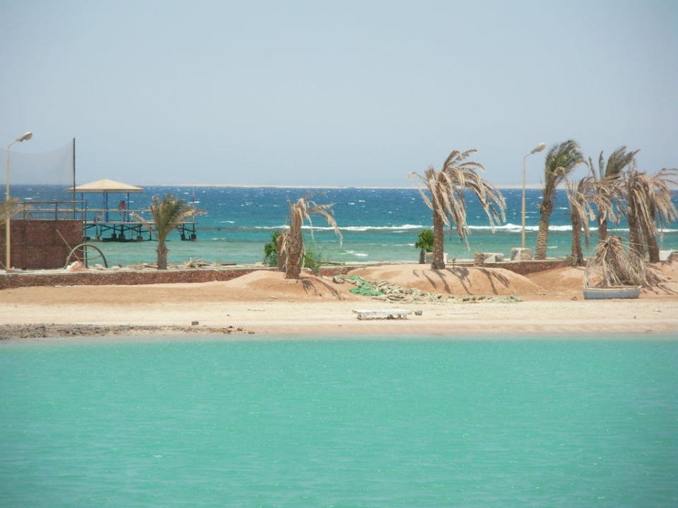 Die beiden Nachbarbuchten JAZ Aquamarine Resort