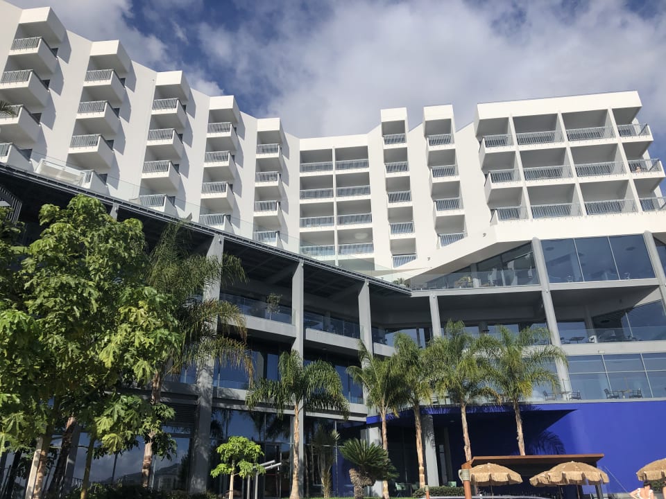 Außenansicht Hotel Baia Azul