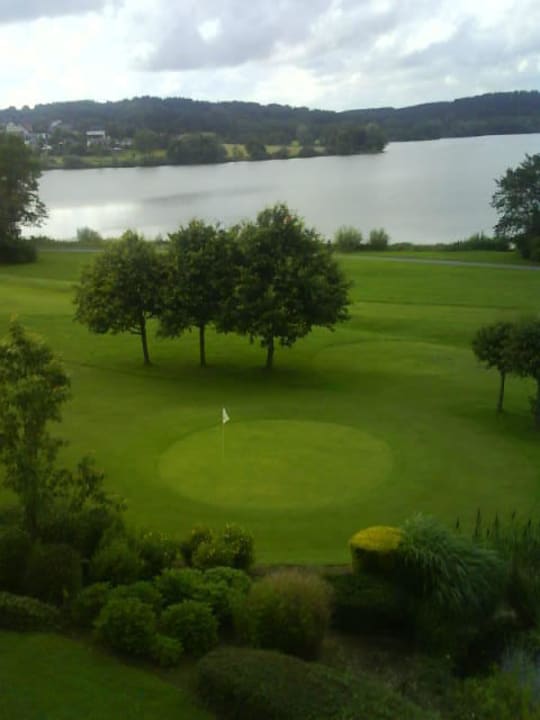 Blick auf den See Golf & Sporthotel Wiesensee