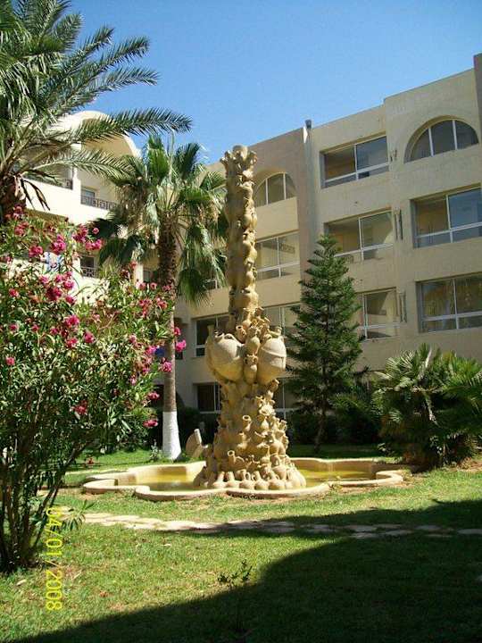 Fontaine Hotel Paradis Palace