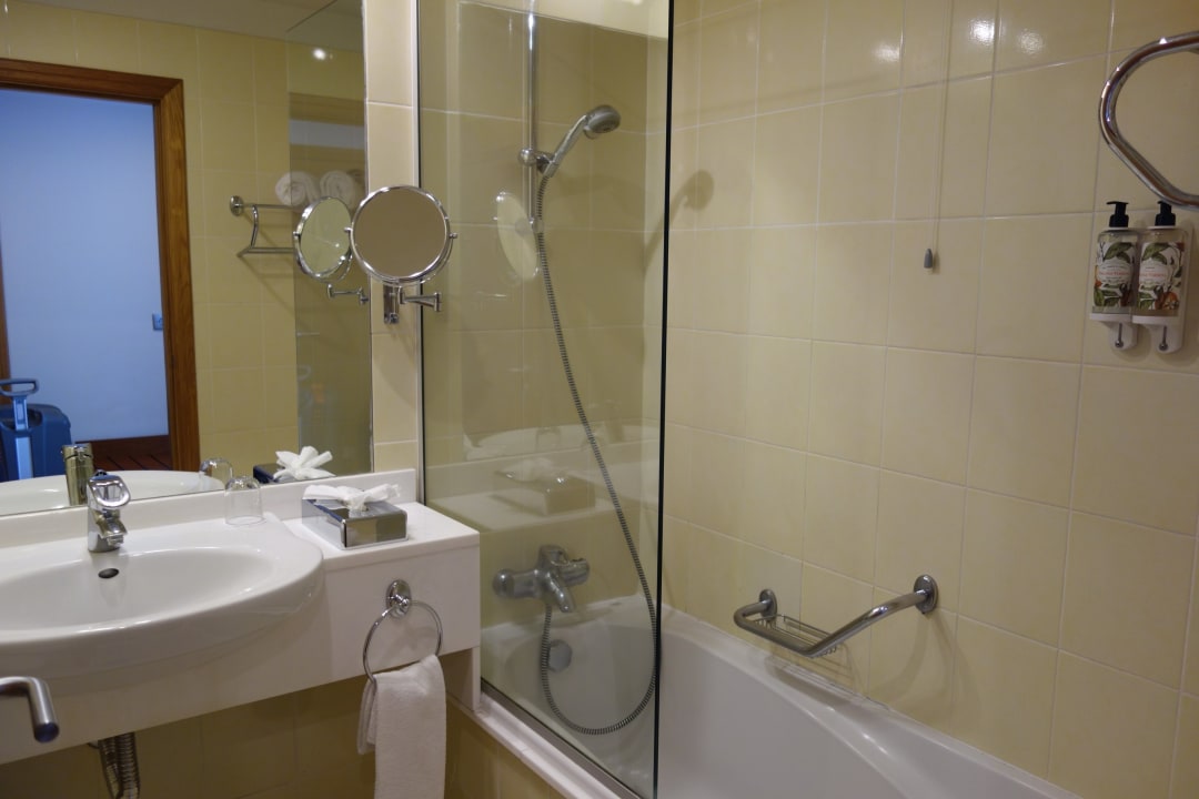 Zimmer Hotel Madeira Regency Cliff