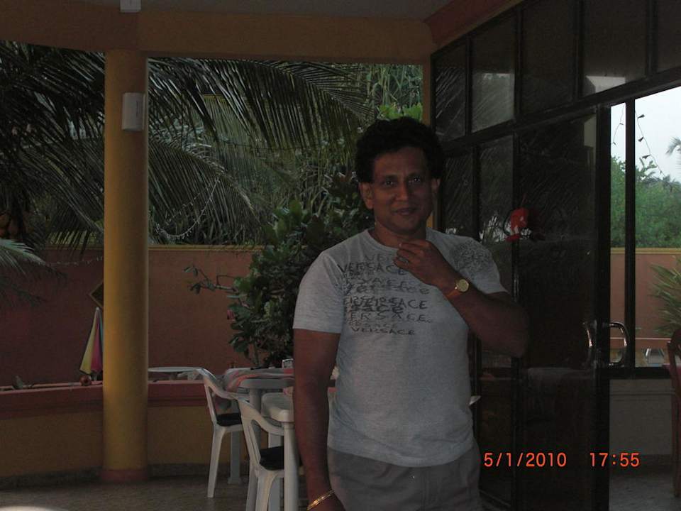 Der Hotelbesitzer Hotel Oasey Beach