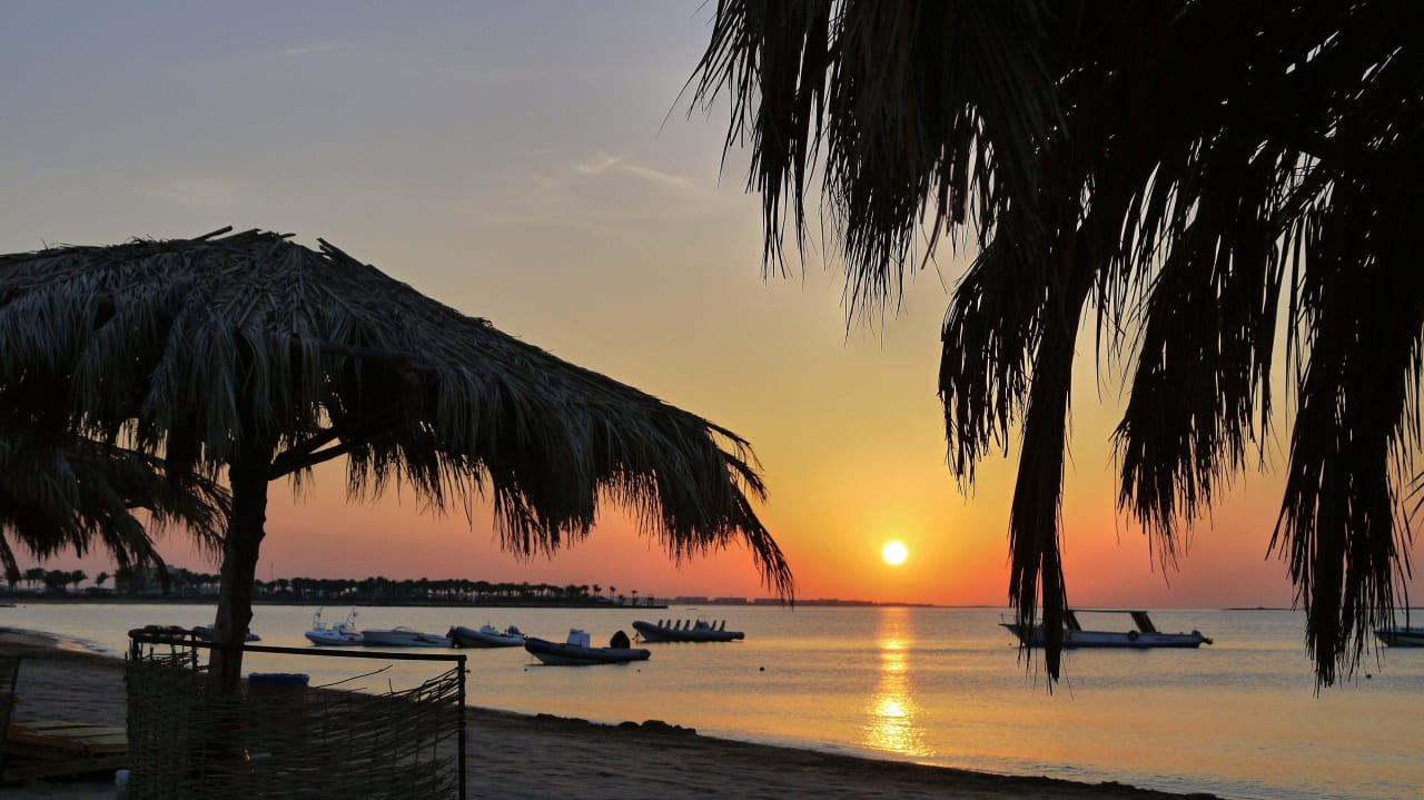 Východ slunce na pláži Sentido Caribbean World Soma Bay