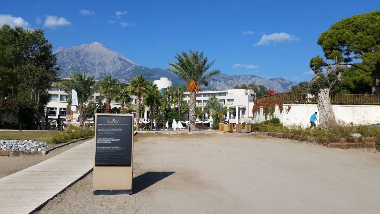 Vom Strand aus Rixos Premium Tekirova