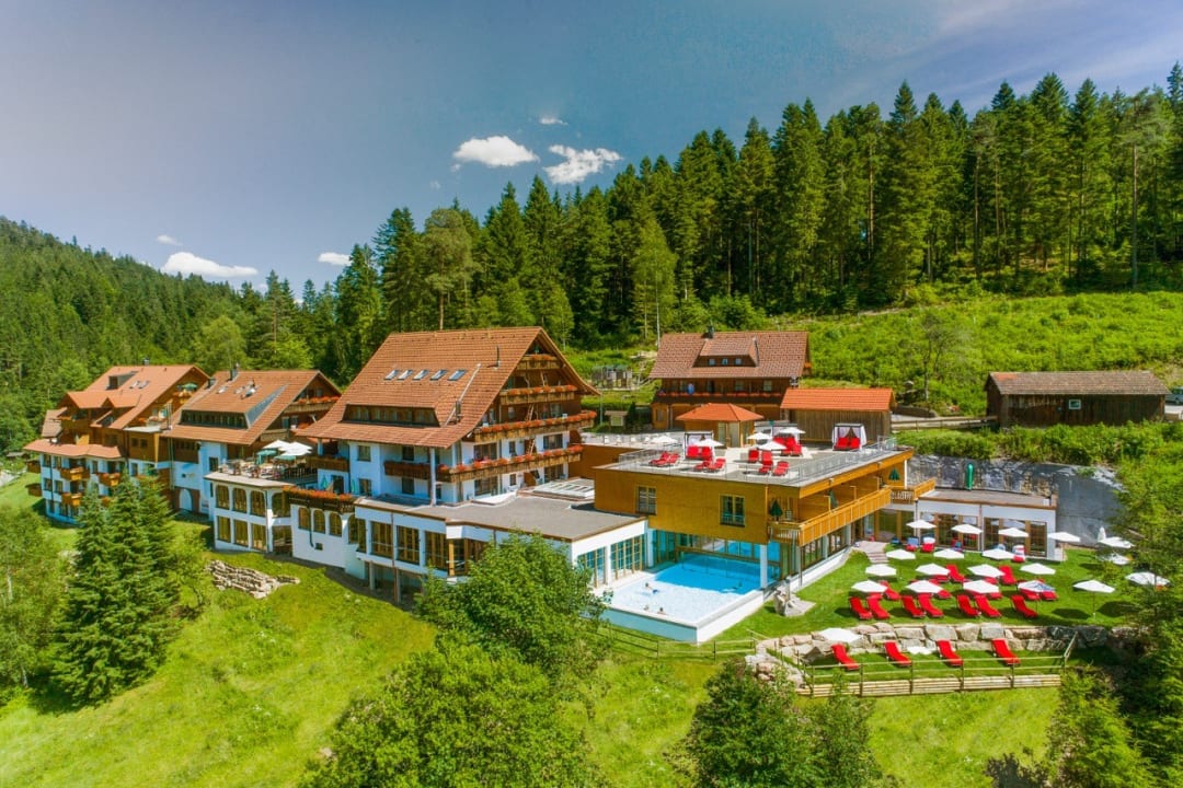 Außenansicht Wellnesshotel Forsthaus Auerhahn