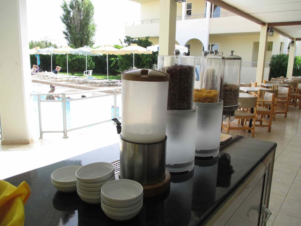 Frühstück Hotel Memphis Beach