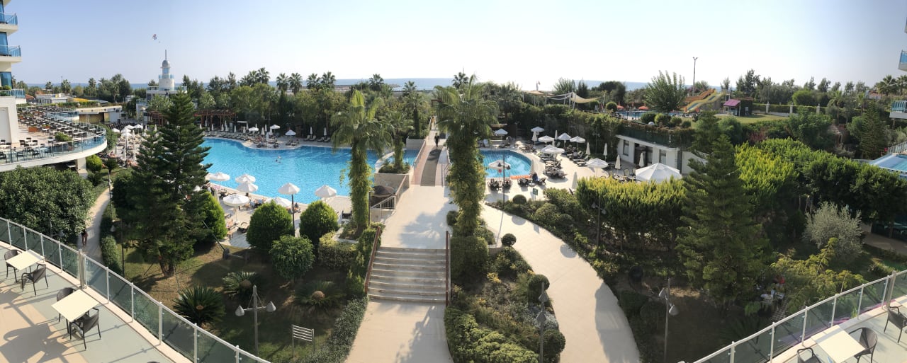 Pool Commodore Elite Suites & Spa - Adults only
