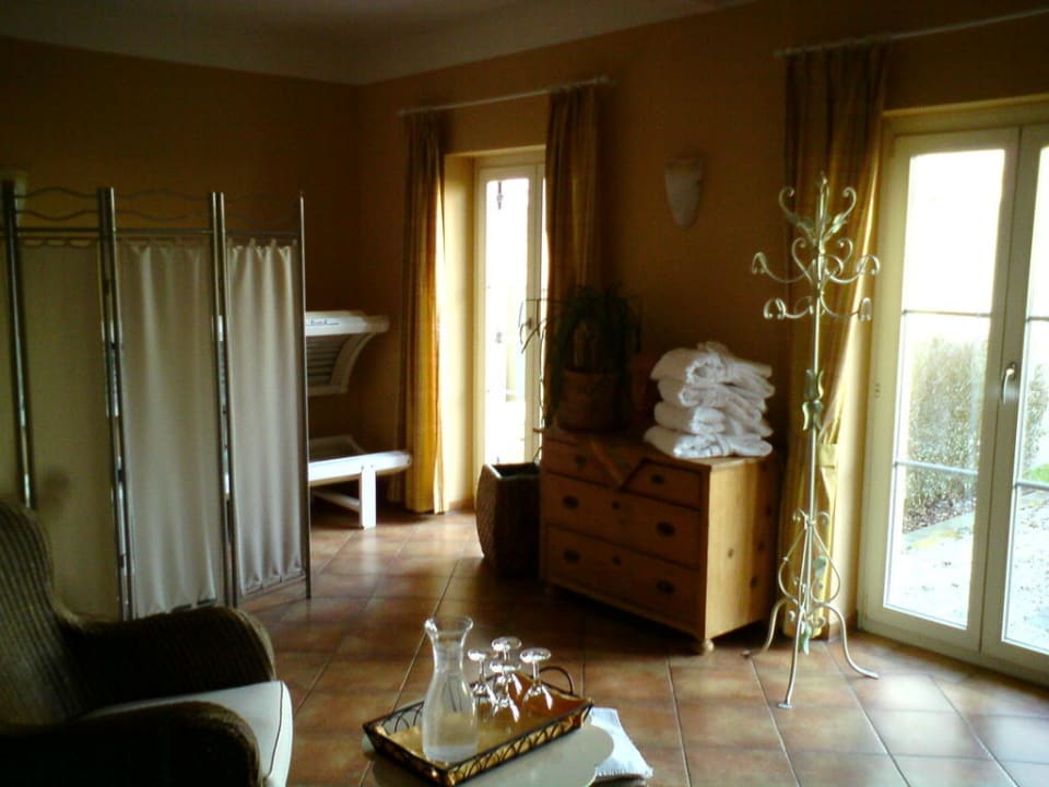 Saunabereich mit Sonnenbank Hotel Ampervilla