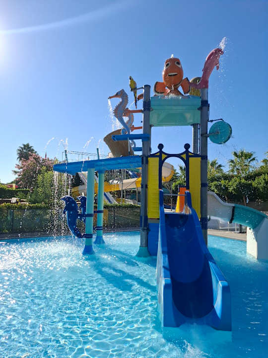 Pool Arnor de Luxe Hotel & Spa