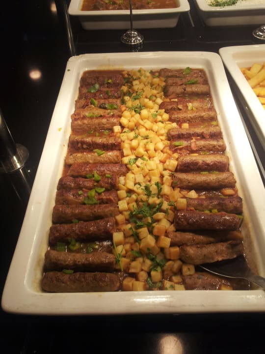 Roladki jagnięco-wołowe Princess Andriana Resort & Spa