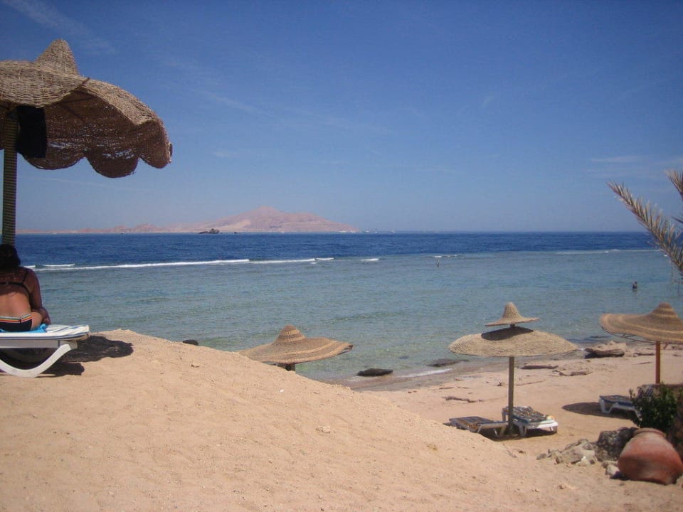 Strandblick Charmillion Club Resort