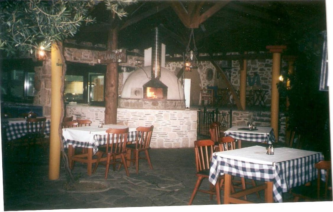 Gemütliche Taverne am Pool Hotel Geranion Village