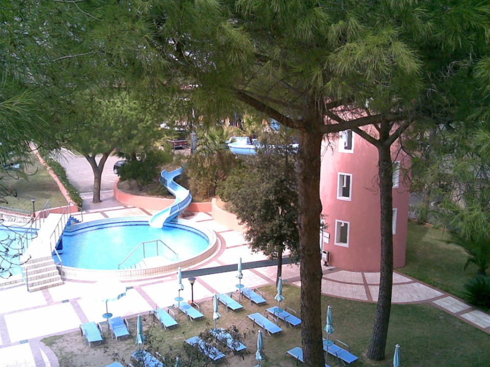 Grosse Rutschbahn Tirreno Resort