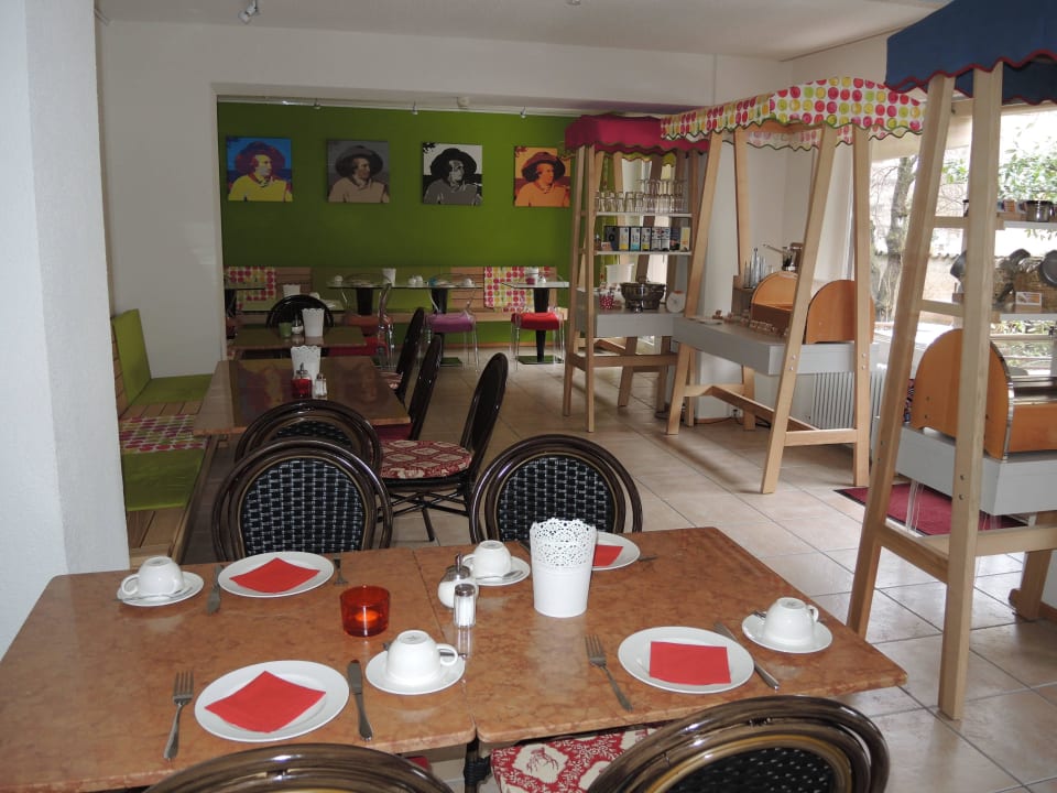 Frühstücksraum Hotel Löwen mit Haus Goethe