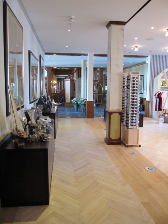 Eingangsbereich/Souvenirshop Hotel Bell Rock Europa-Park