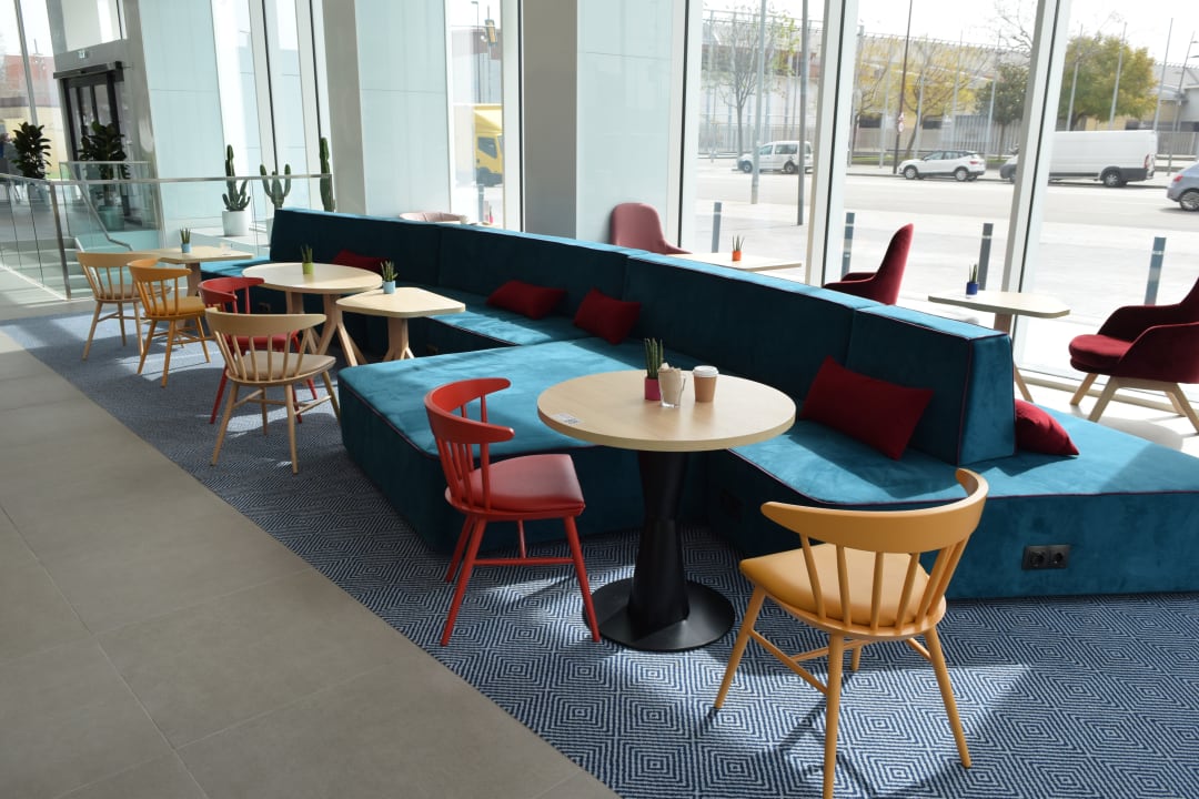 Lobby Hampton By Hilton Barcelona Fira Gran Via