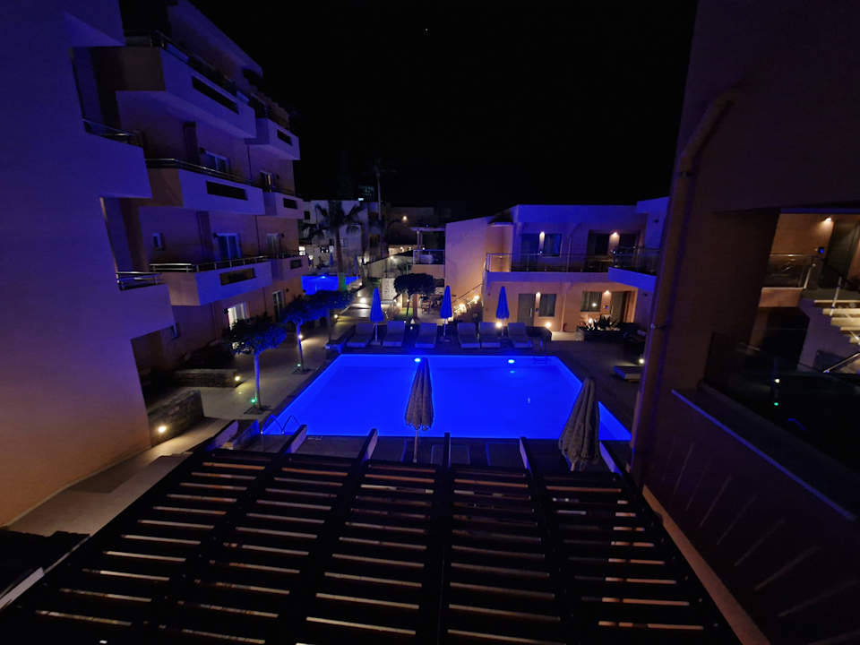 Zimmer High Beach Resort