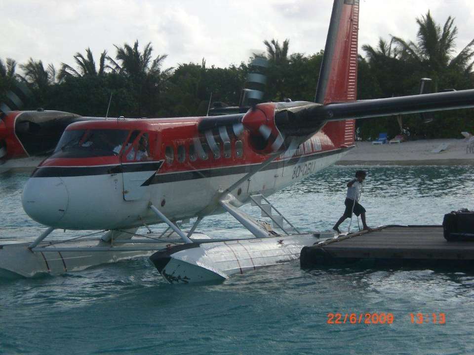 Wasserflugzeug Summer Island Maldives