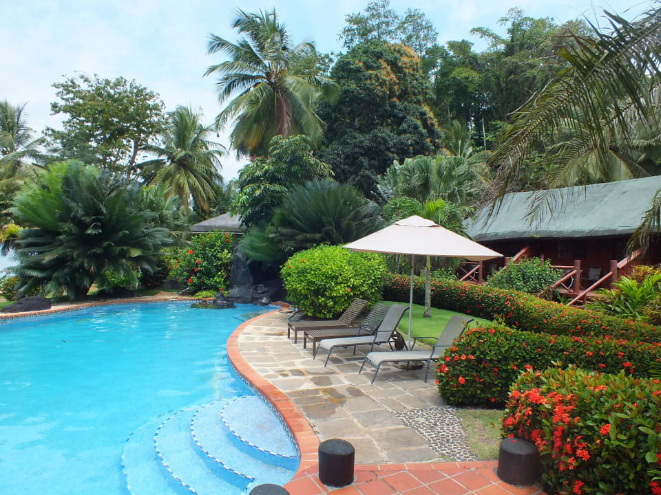 Pool Hotel Bom Bom Island Resort