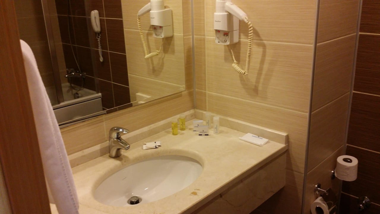 Das Bad in gutem Zustand Saphir Resort & Spa