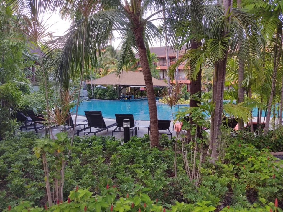 Pool Courtyard by Marriott Phuket, Patong Beach Resort