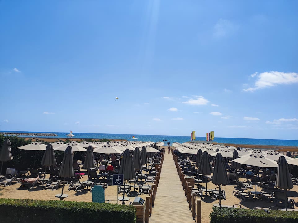 Strand Side Sunport Hotel & Spa