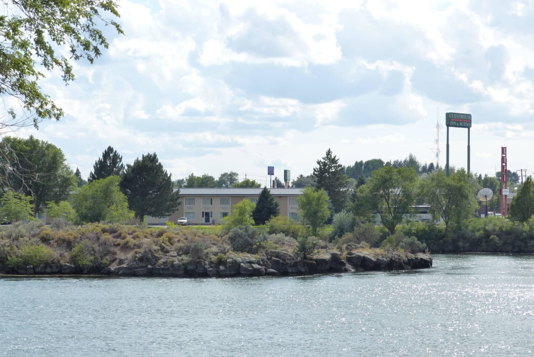 GuestHouse Inn & Suites mit Snake River GuestHouse Inn & Suites Idaho Falls