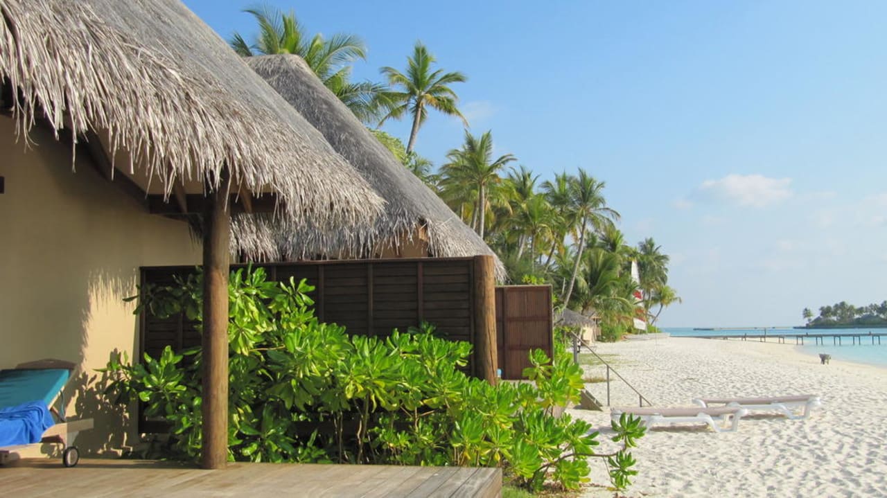 Bungi 175/76 an der Westseite Veligandu Maldives Resort Island