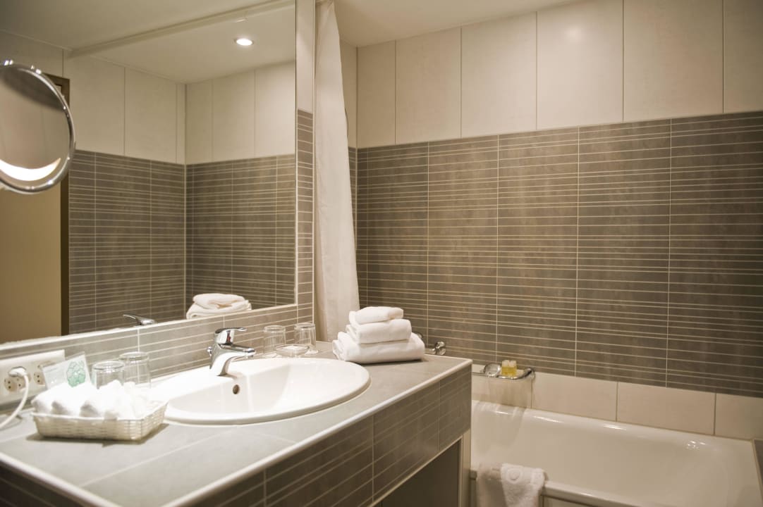 Badezimmer Hotel Silberhorn