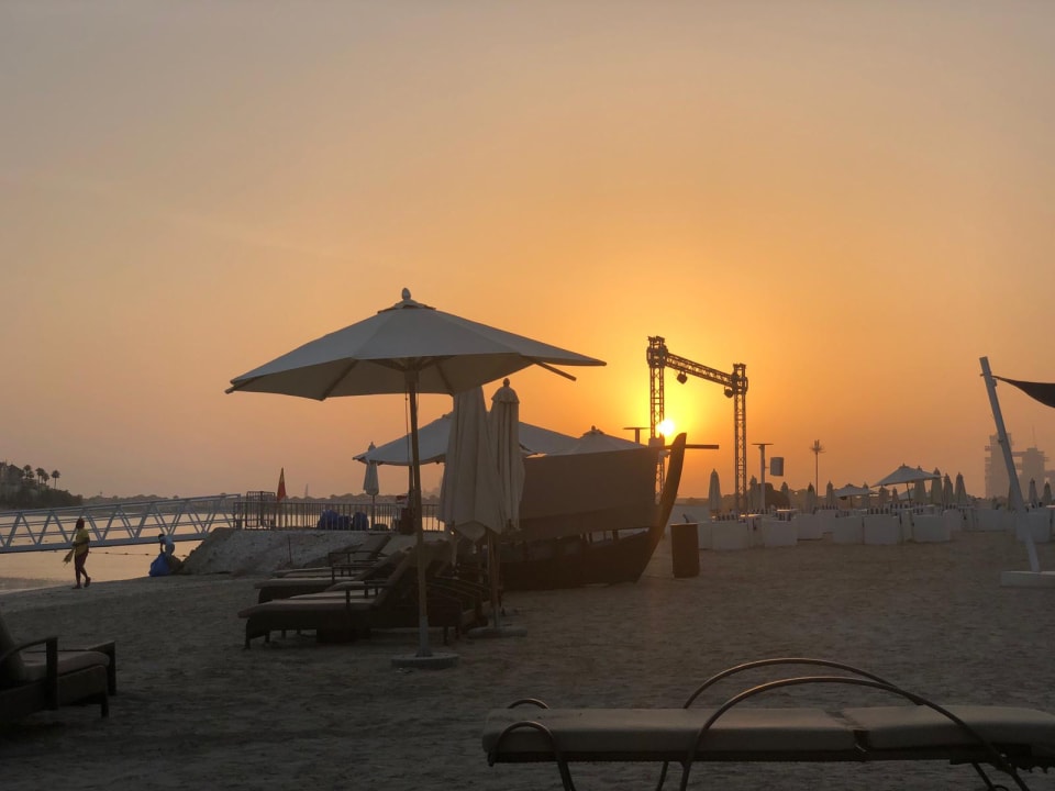 Strand Rixos The Palm Hotel & Suites