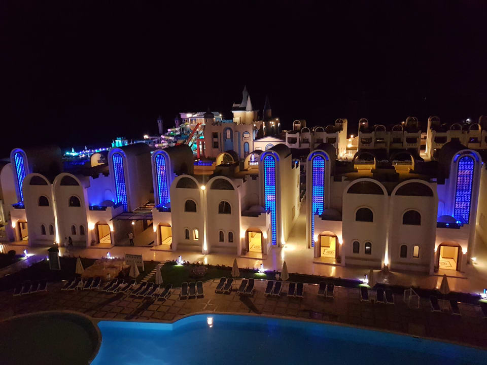 Außenansicht Gravity Hotel & Aquapark Sahl Hasheesh
