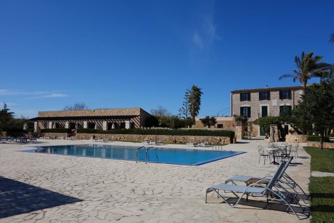 Poolanlage im März Hotel Son Trobat Wellness & Spa
