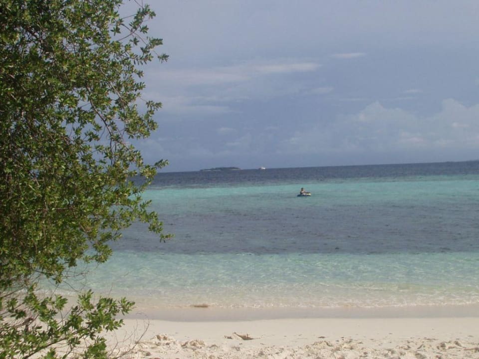 Unser Strandabschnitt Eri Maldives