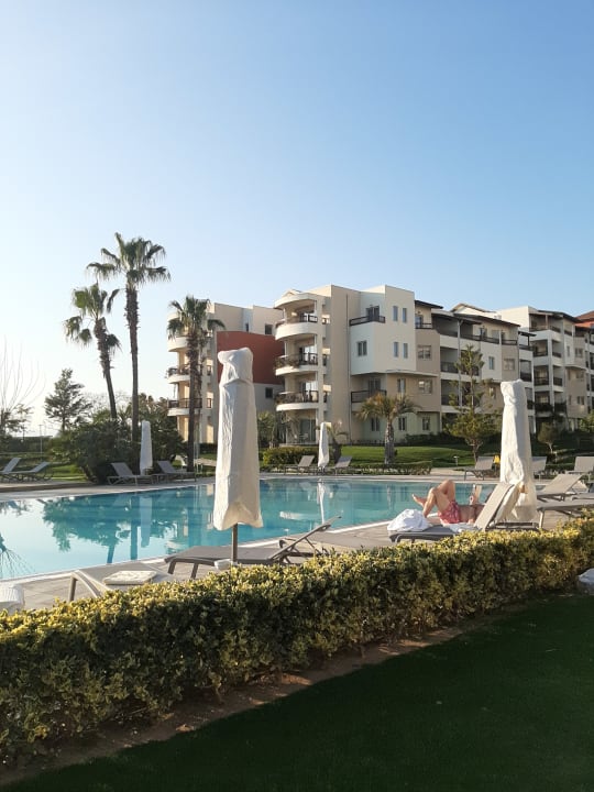 Pool Lara Barut Collection