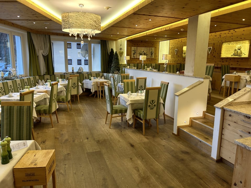 Gastro Wellnessresort Vier Jahreszeiten