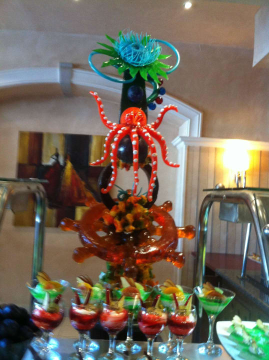 Карамелька Premier Le Reve Hotel & Spa