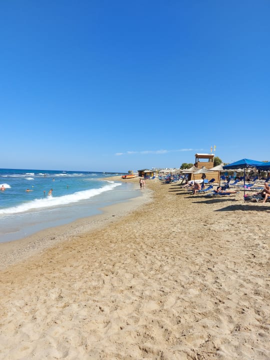 Strand Anissa Beach & Village