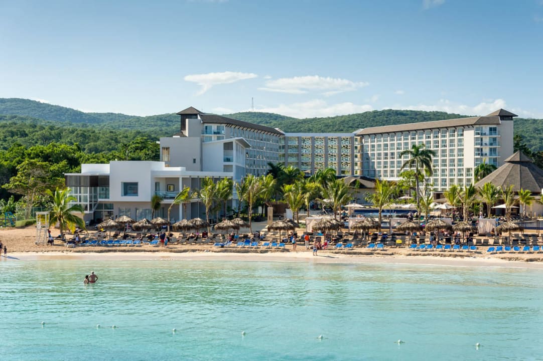 Property Royalton White Sands