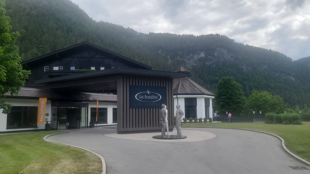 Außenansicht Hotel Gut Brandlhof