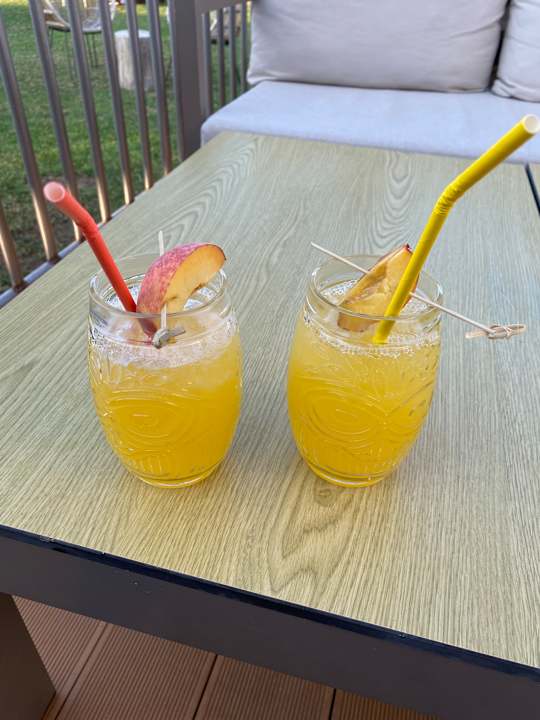 Sonstiges HARPIN Happy Days Beach Hotel