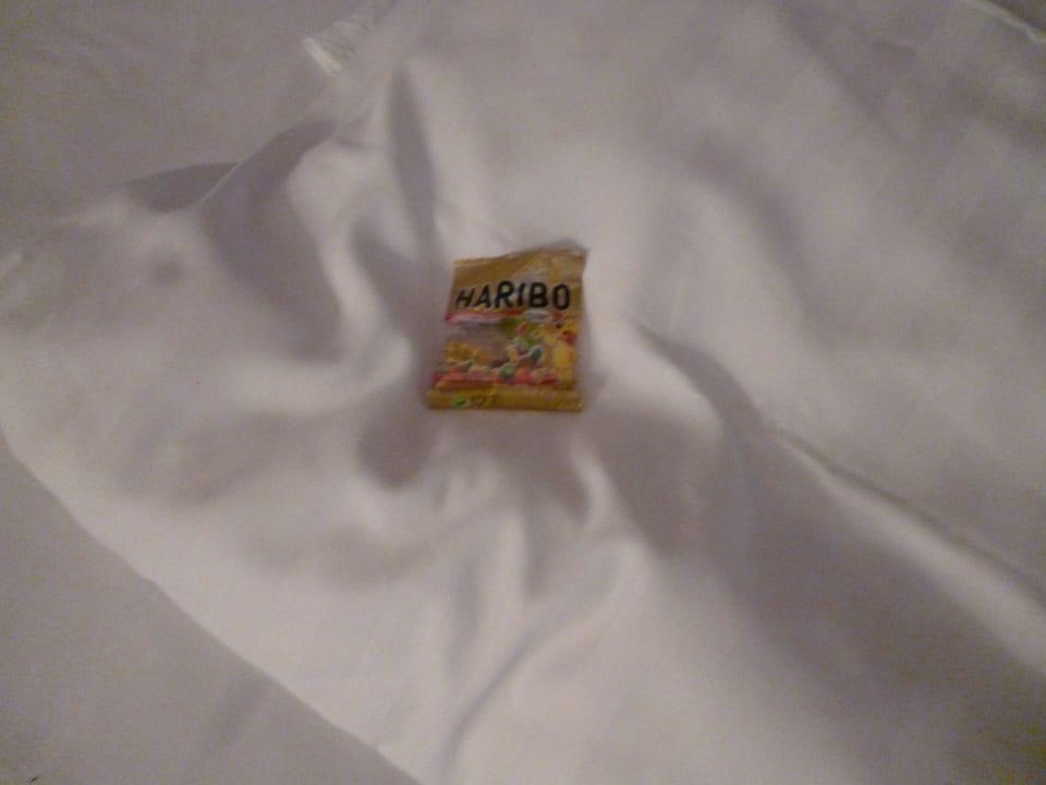 Mini haribo na przywitanie H&S Hotel Belmondo Leipzig Airport