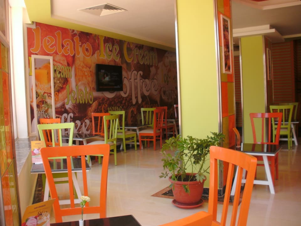 Innenbereich Eis & Crepes Bar Beach Albatros Resort