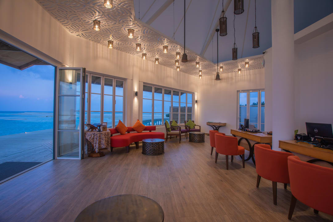 Lobby Cinnamon Hakuraa Huraa Maldives