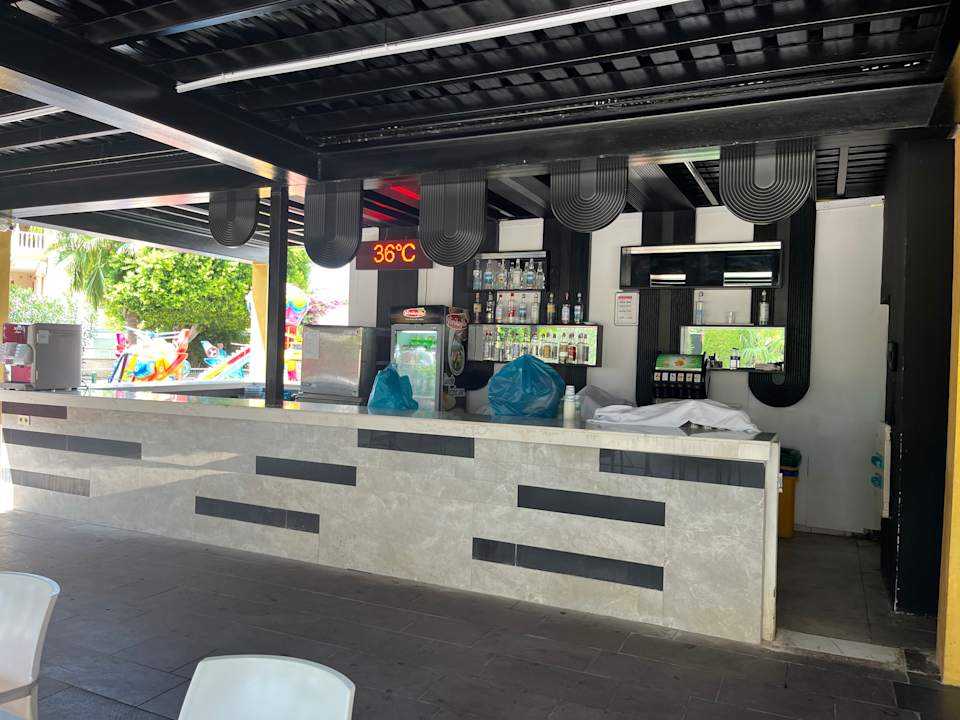 Gastro Narcia Resort Side