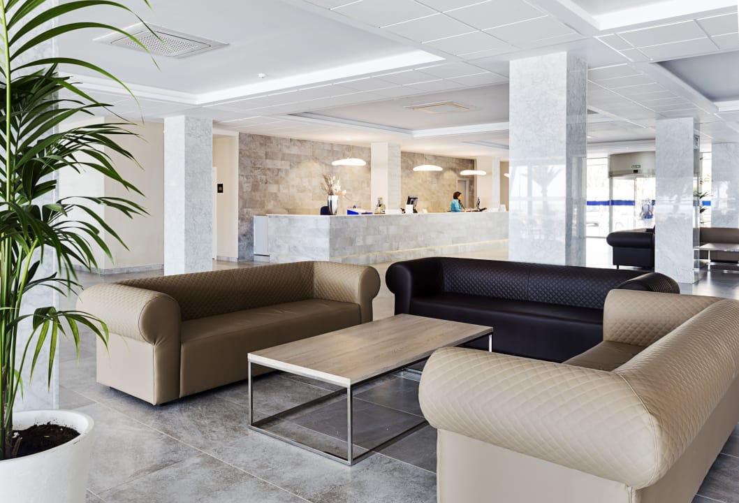 Lobby Hotel Best Sabinal