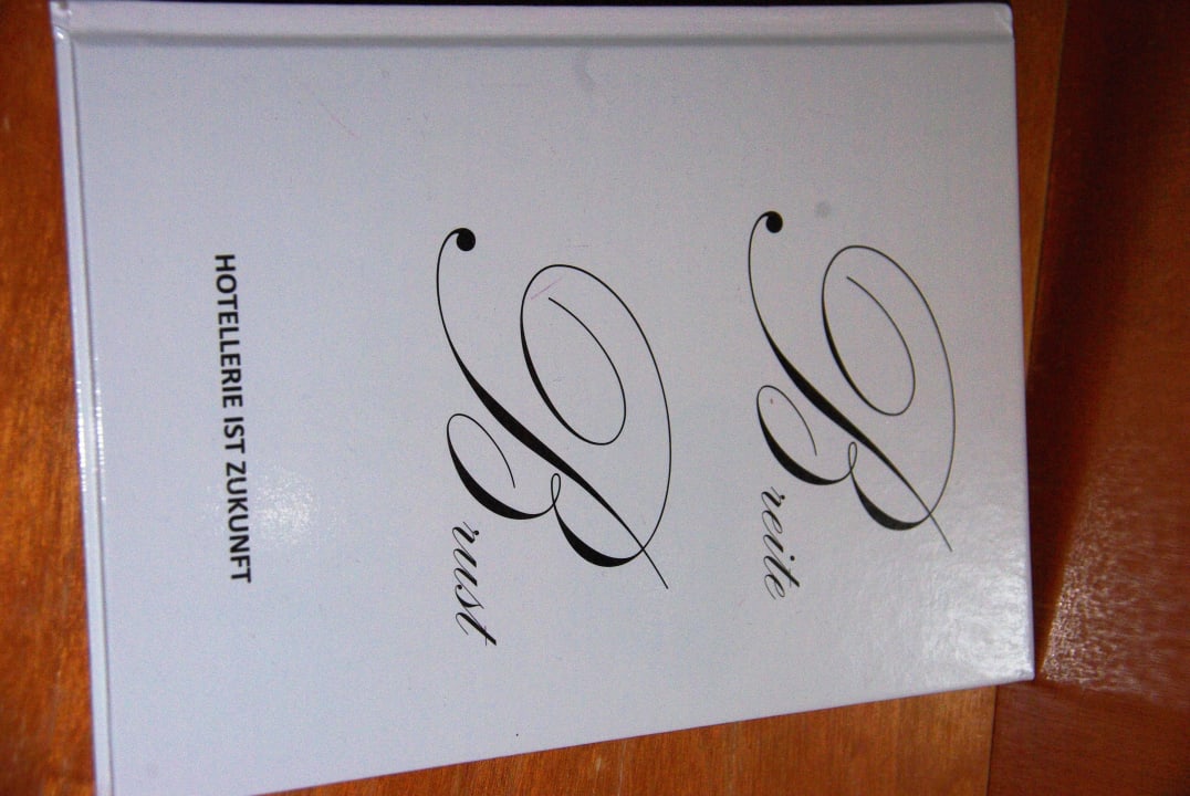 Das Hotelbuch echt super, mal genau lesen Best Western Plus Palatin Kongresshotel