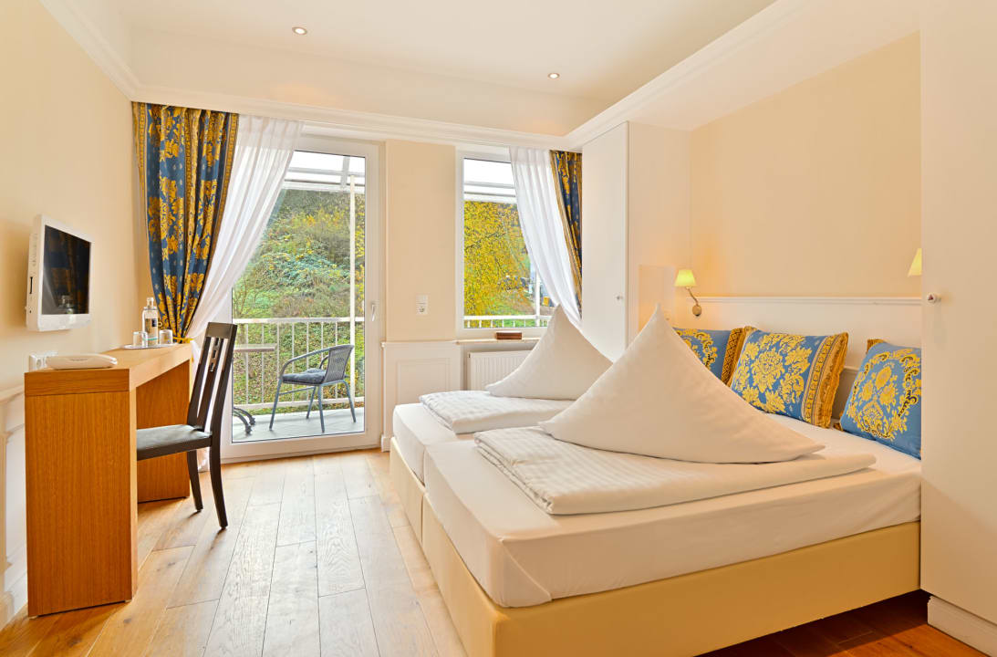 Zimmer Hotel Weinberg Schlößchen