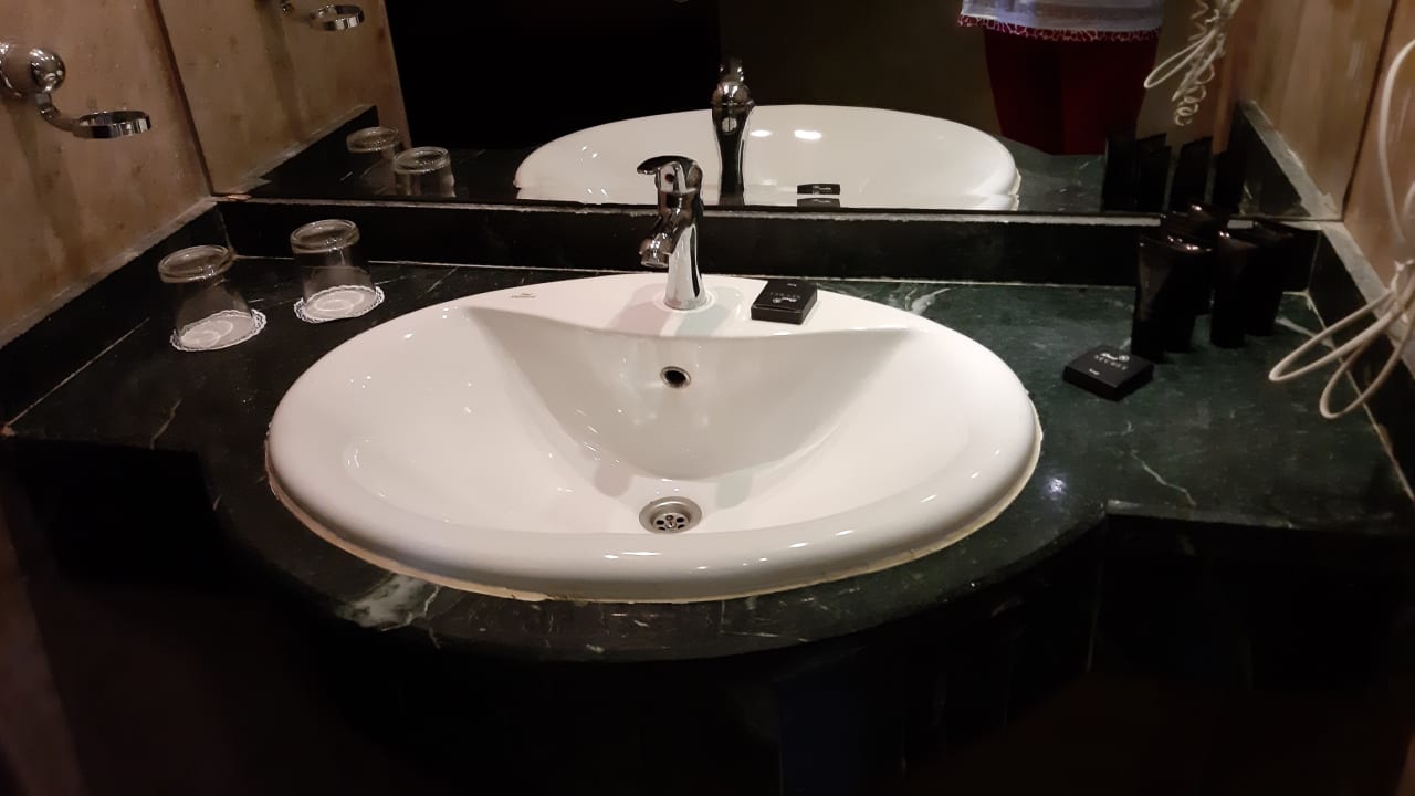 Zimmer Moreno Horizon Spa & Resort