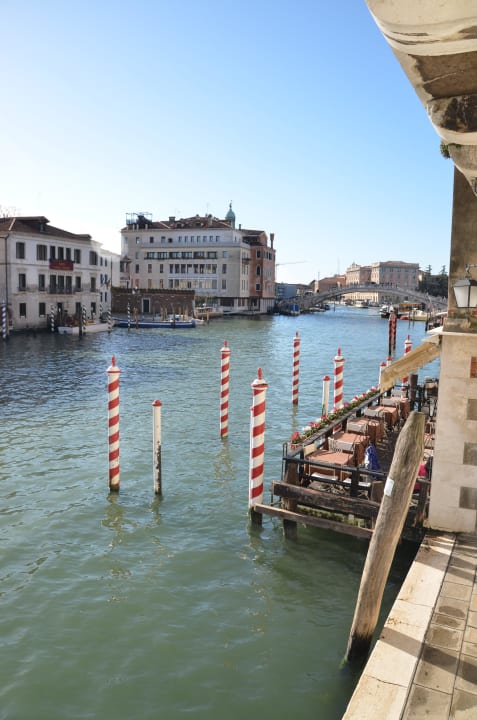 Blick von 1.Etage auf Canale Grande Hotel Continental, BW Premier Collection