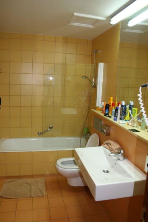 Badezimmer der Suite SBH Hotel Taro Beach